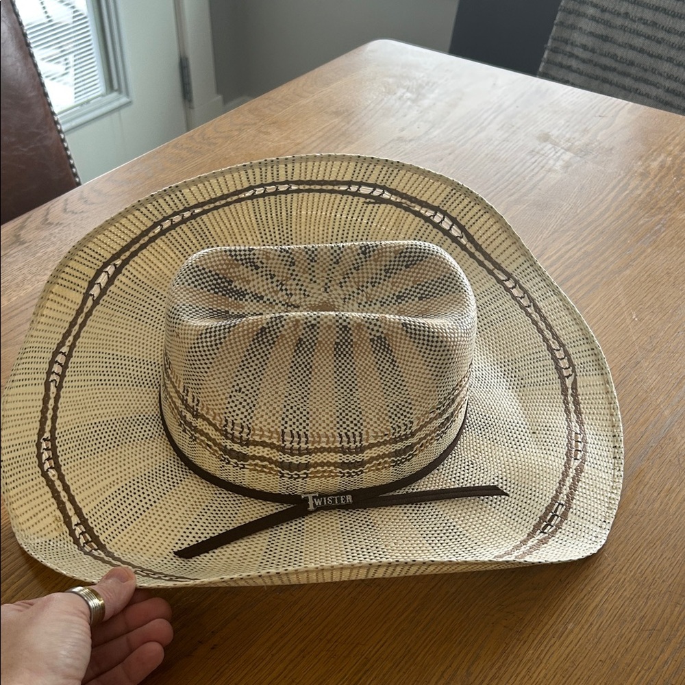 Twister Beige and Brown Western Cowboy Straw  Hat
